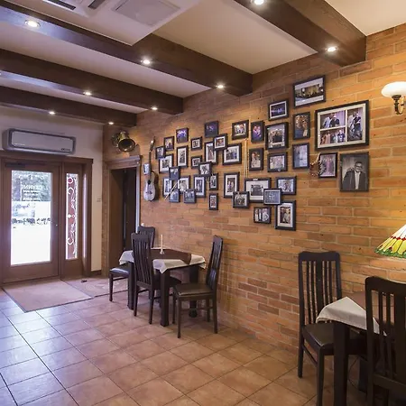 Pokoje Goscinne Ranczo Baranowka * Nowa Wies Tworoska