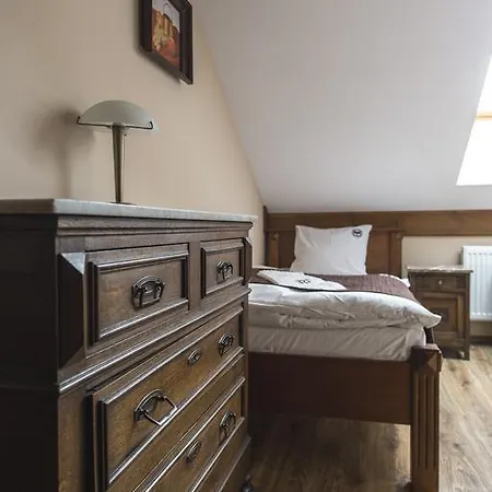 Pokoje Goscinne Ranczo Baranowka *