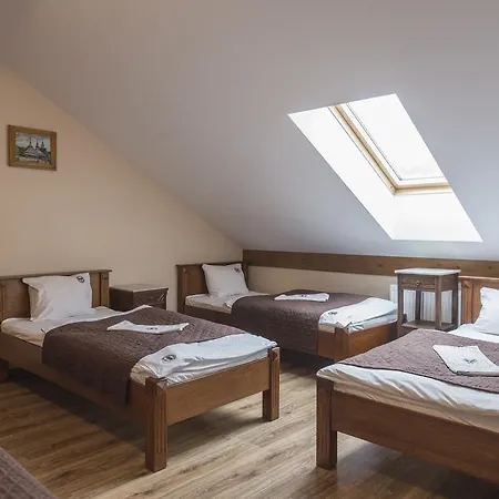 Pokoje Goscinne Ranczo Baranowka *